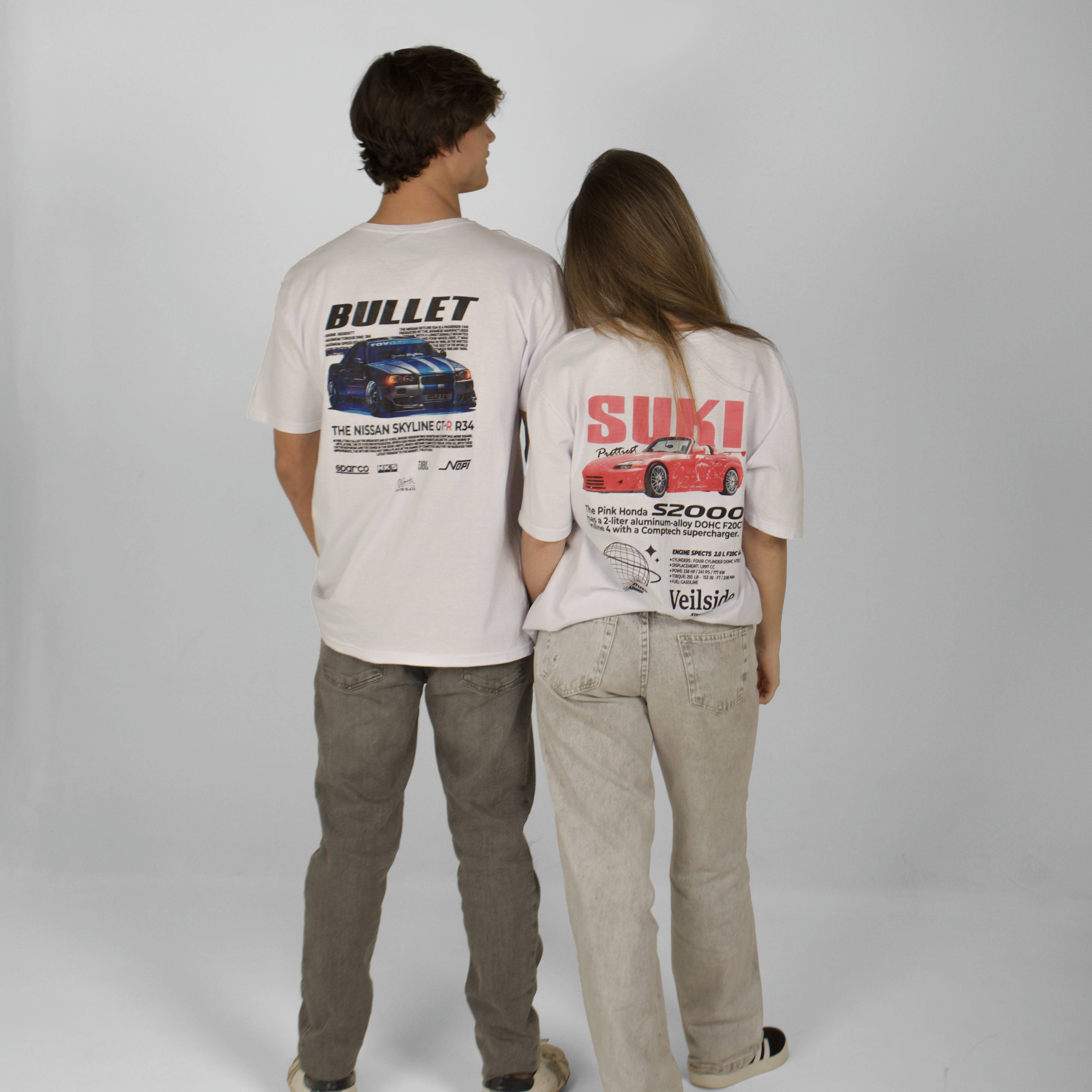 Camiseta Bullet R34 e Suki Casal